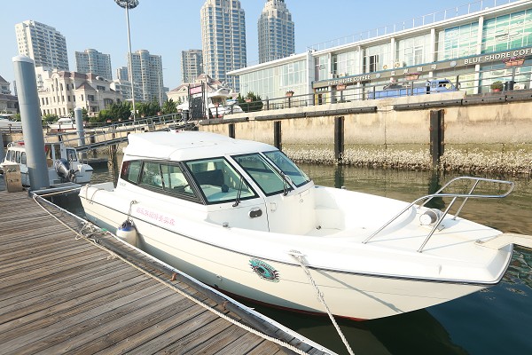 NISSAN尼桑小钓鱼艇