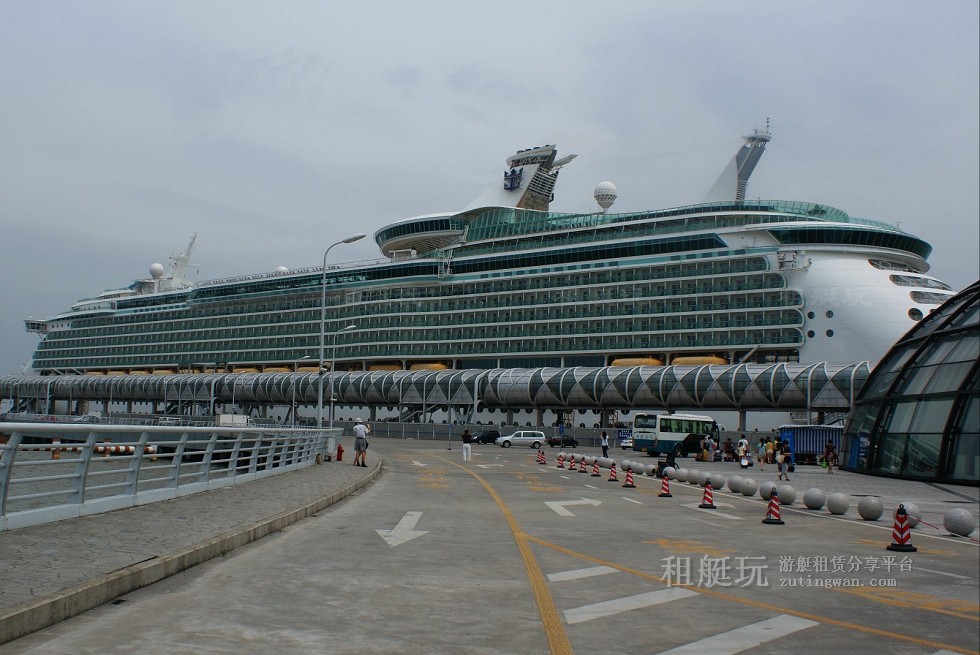 上海港國際客運中心碼頭 上海港國際客運中心碼頭