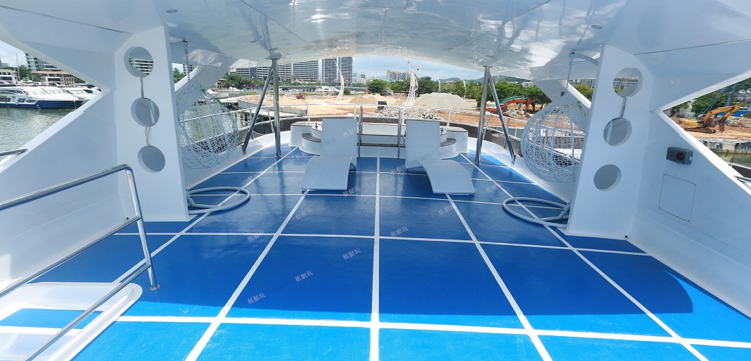 太陽(yáng)鳥(niǎo)120英尺 太陽(yáng)鳥(niǎo)120英尺