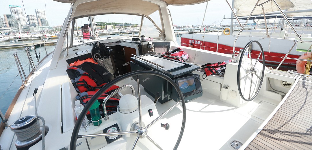 法國博納多Oceanis41單體帆船 法國博納多Oceanis41單體帆船