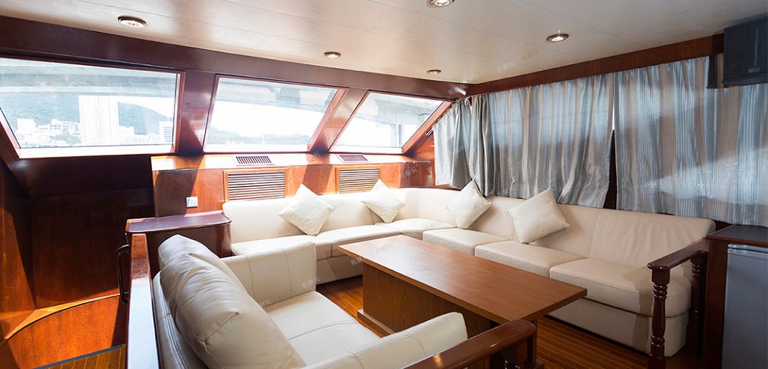 72尺豪華飛橋游艇 72尺豪華飛橋游艇