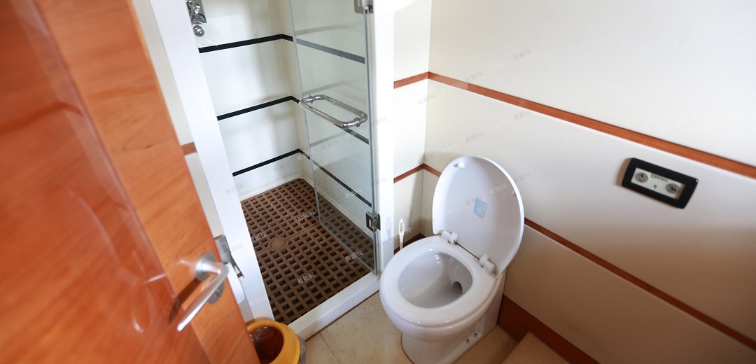 68英尺豪華游艇 68英尺豪華游艇